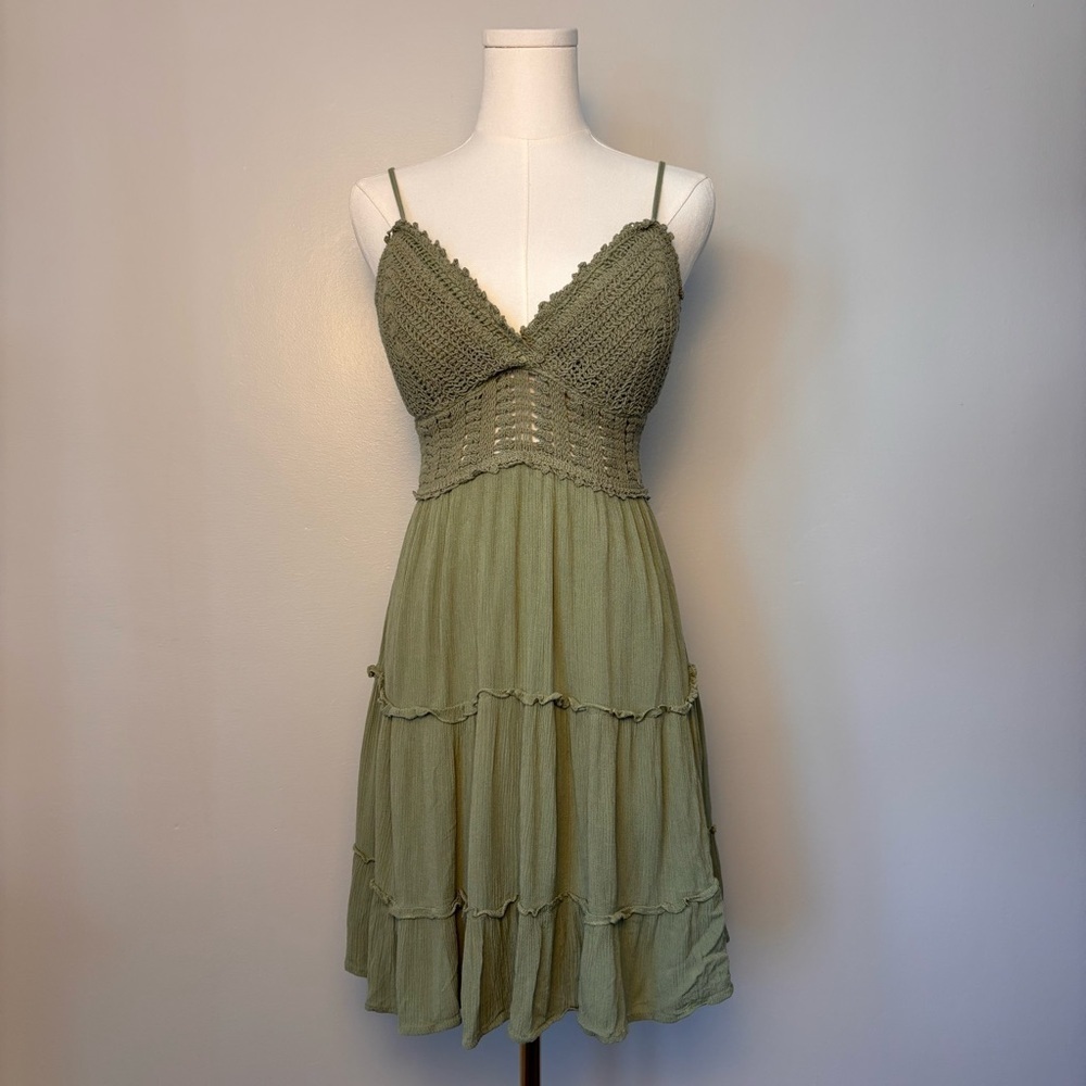 Blashe Crochet Boho Sweetheart Neck Tiered Midi-length Tie Back Dress.